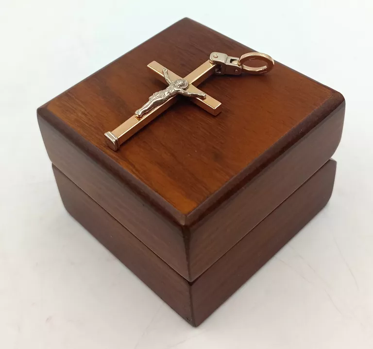 okazala-zlota-zawieszka-krzyz-585770g-marka-226434-1704211