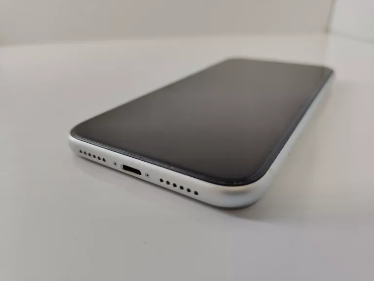 APPLE IPHONE XR 64GB 78%