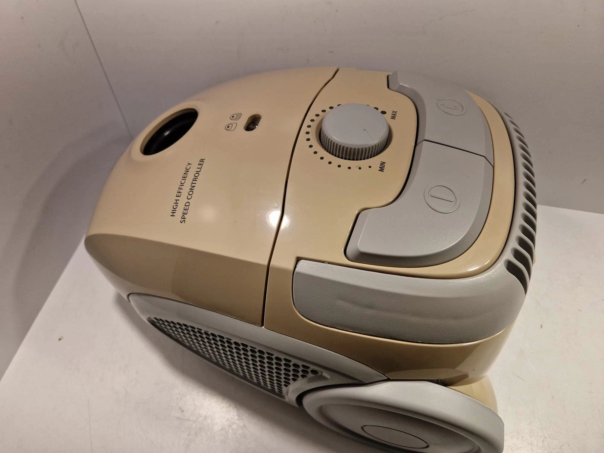 odkurzacz-zelmer-zvc231p-moc-80000