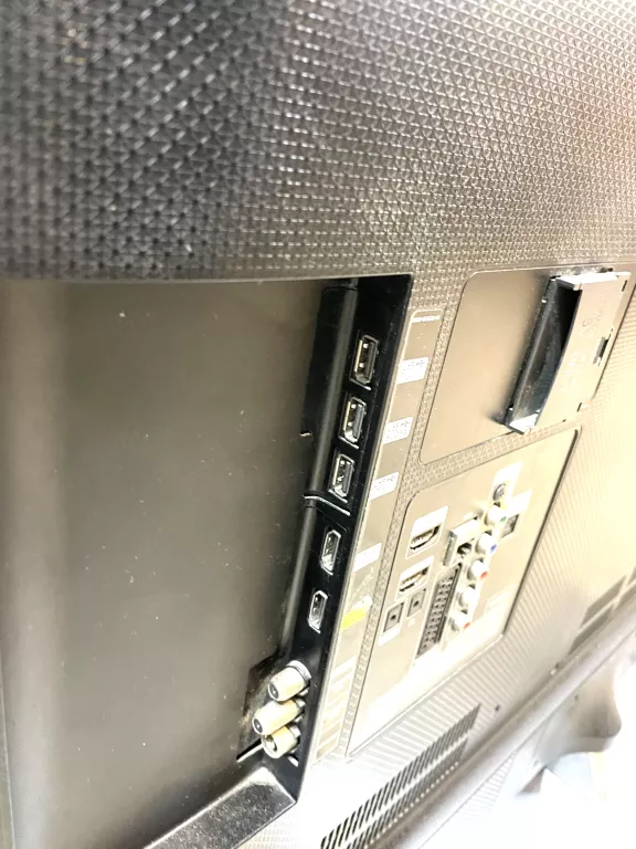 TELEWIZOR LED SAMSUNG UE48H6700SL