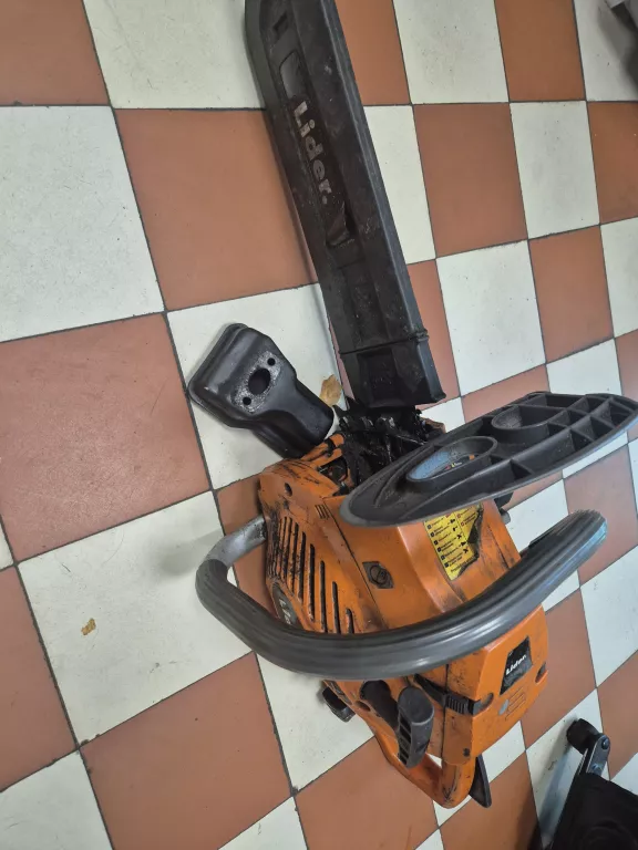 pila-spalinowa-lider-na-uszkodozna-na-czesci-andersa-148-walbrzych-sj