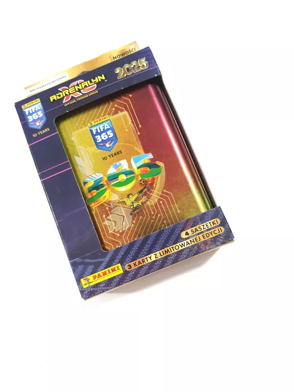 PANINI FIFA 365 MINI PUSZKA KOLEKCJONERA