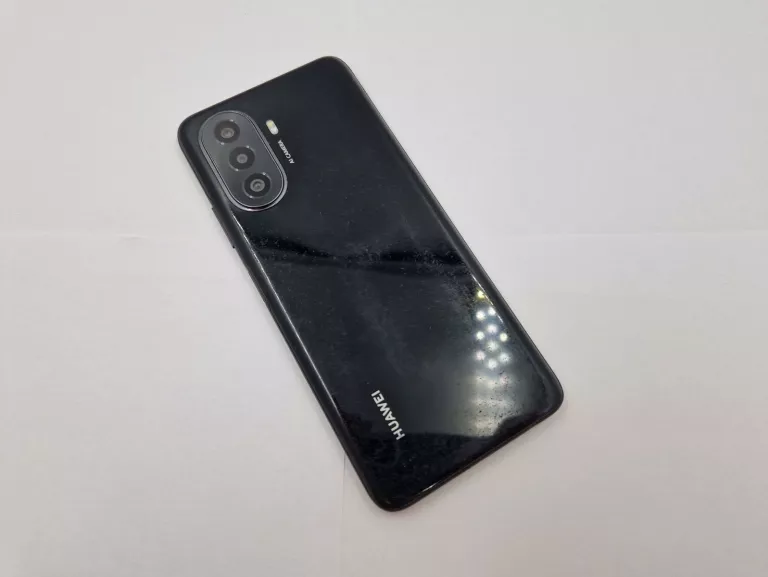 TELEFON HUAWEI NOVA Y70 SOLO PĘKNIĘTY EKRAN