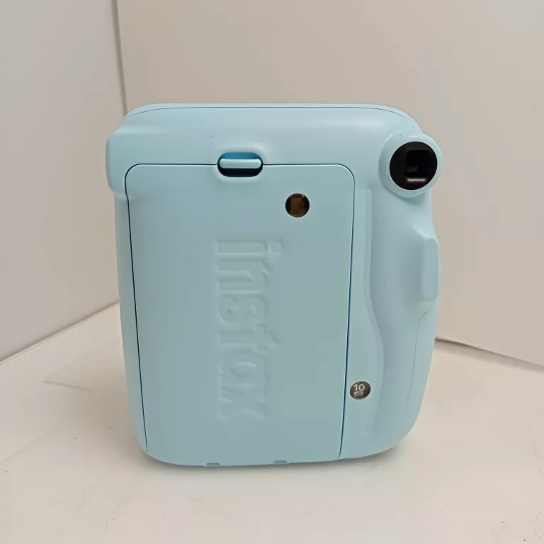 INSTAX MINI 11 Z POKROWCEM OKAZJA!