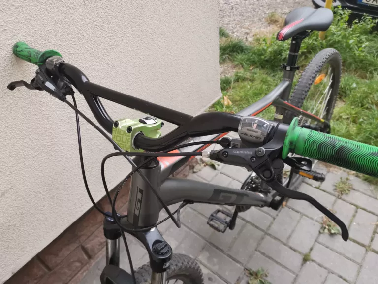 rower-gt-karakoram-comp-29-rozmiar-kola-129289-2048