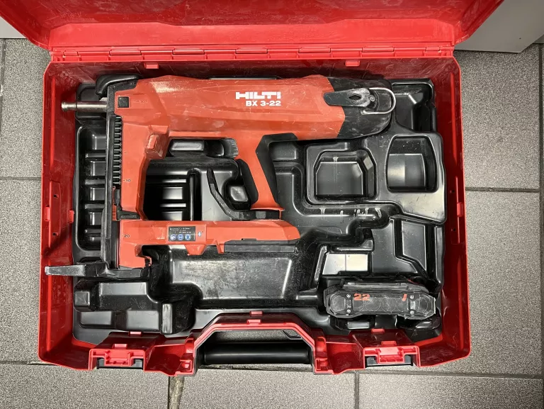 OSADZAK AKUMULATOROWY GWOŹDZIARKA HILTI BX 3-22 | AKU | WALIZKA