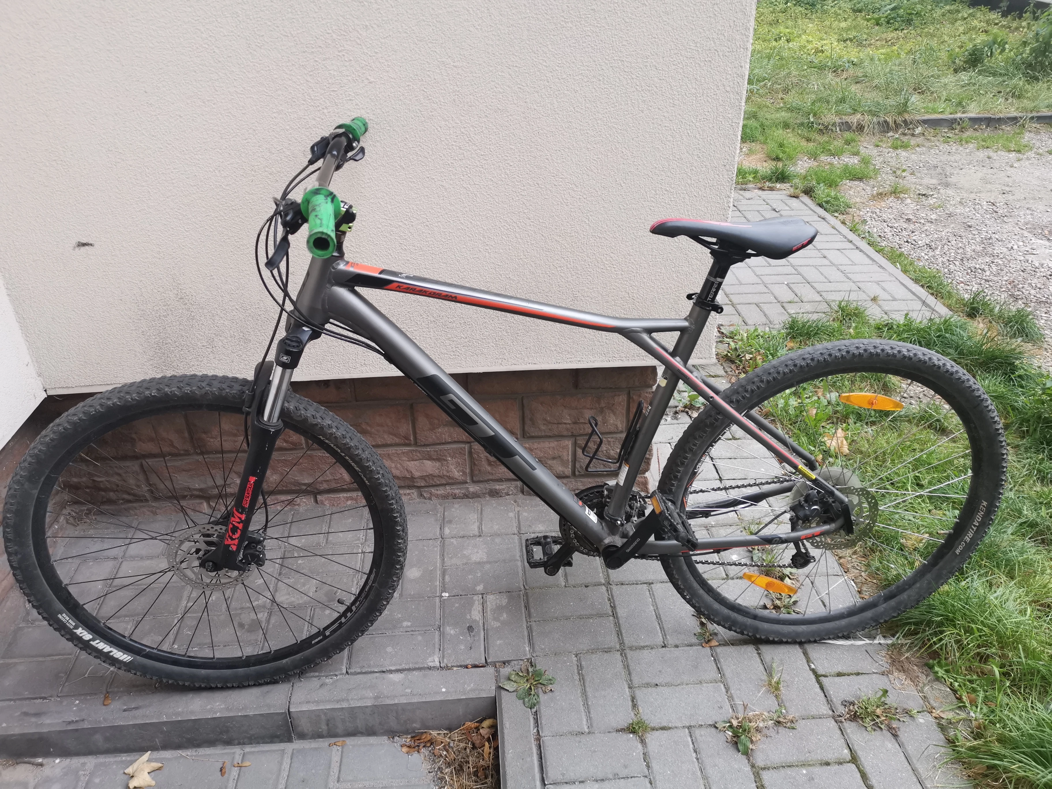 rower-gt-karakoram-comp-29-swietojanska-82-gdynia-harbor