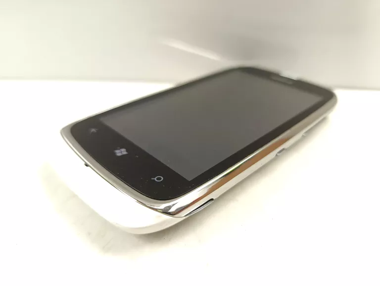 TELEFON NOKIA LUMIA 610 NFC