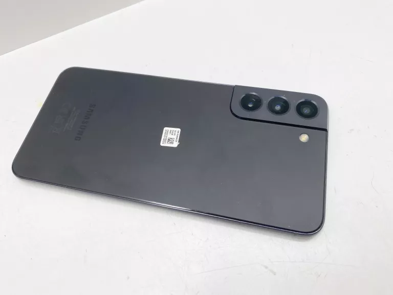 samsung-galaxy-s22-256gb8gb-opis-przekatna-ekranu-660