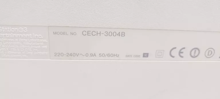 KONSOLA PS3 SLIM BIAŁA