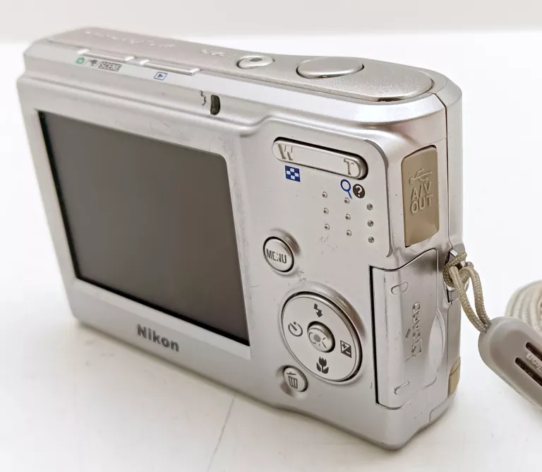 APARAT NIKON COOLPIX L14 ETUI