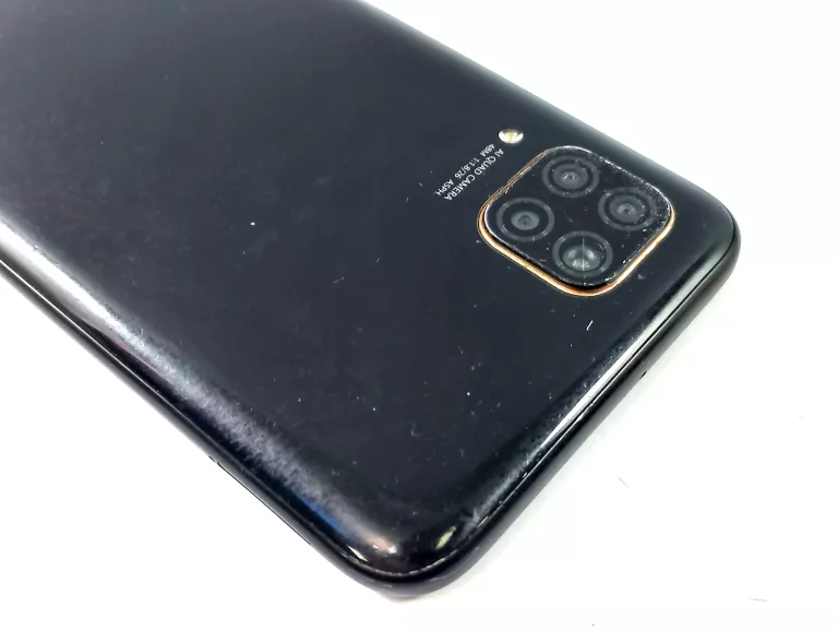 SMARTFON HUAWEI P40 LITE 6 GB / 128 GB 4G (LTE)