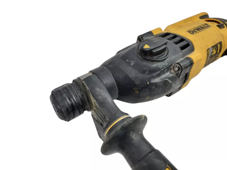 MŁOTOWIERTARKA DEWALT D25133-QS