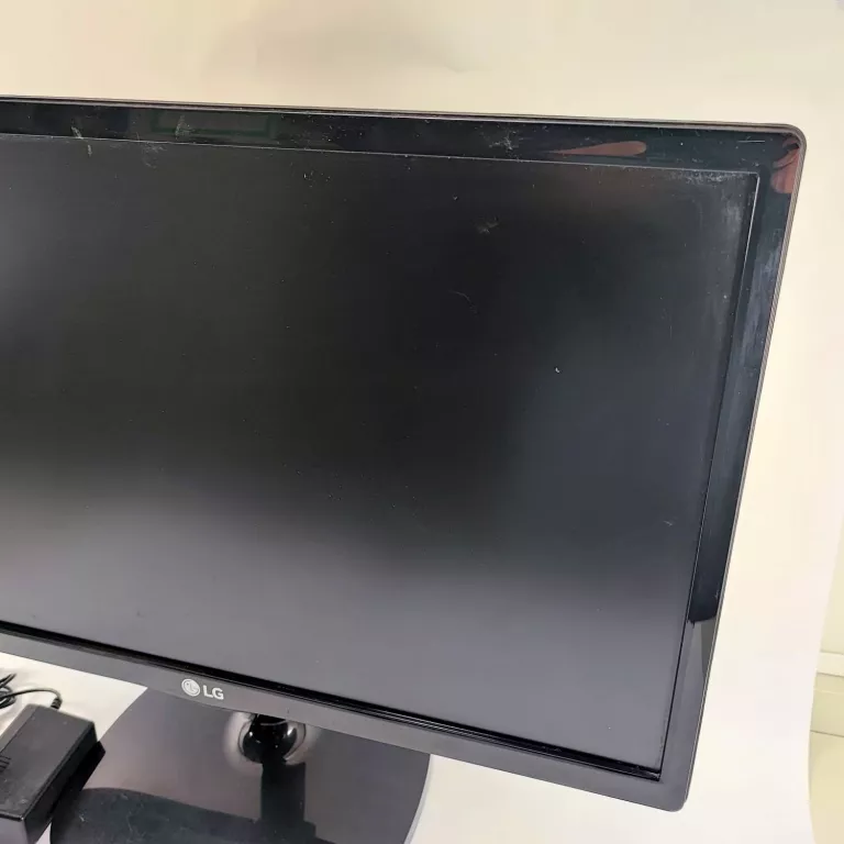 MONITOR LG 22MT57D-PZ TV CZARNY FULL HD