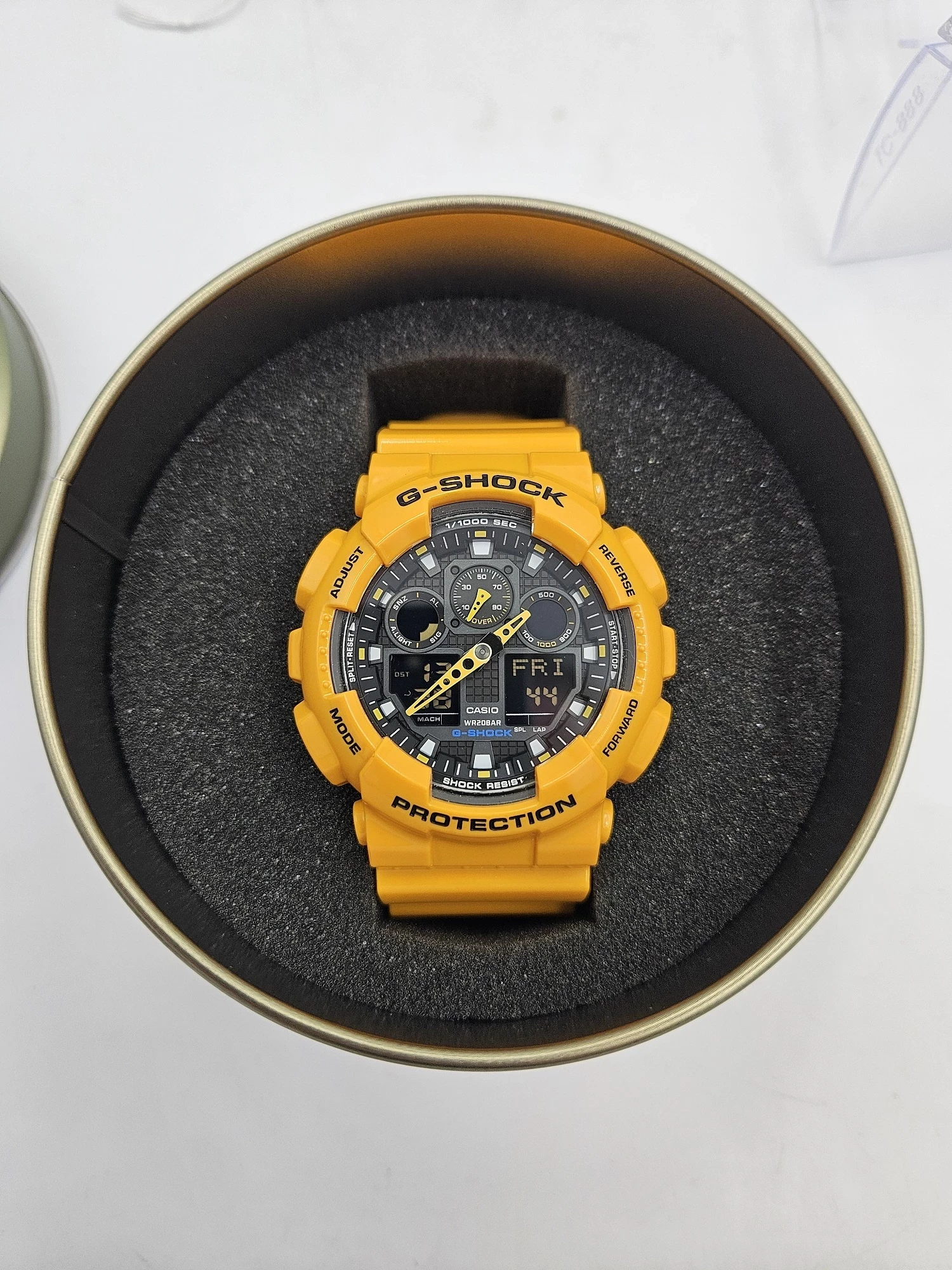 zegarek-meski-casio-g-shock-ga-100a-9aer-jedyny-zolty-funkcje-220-1