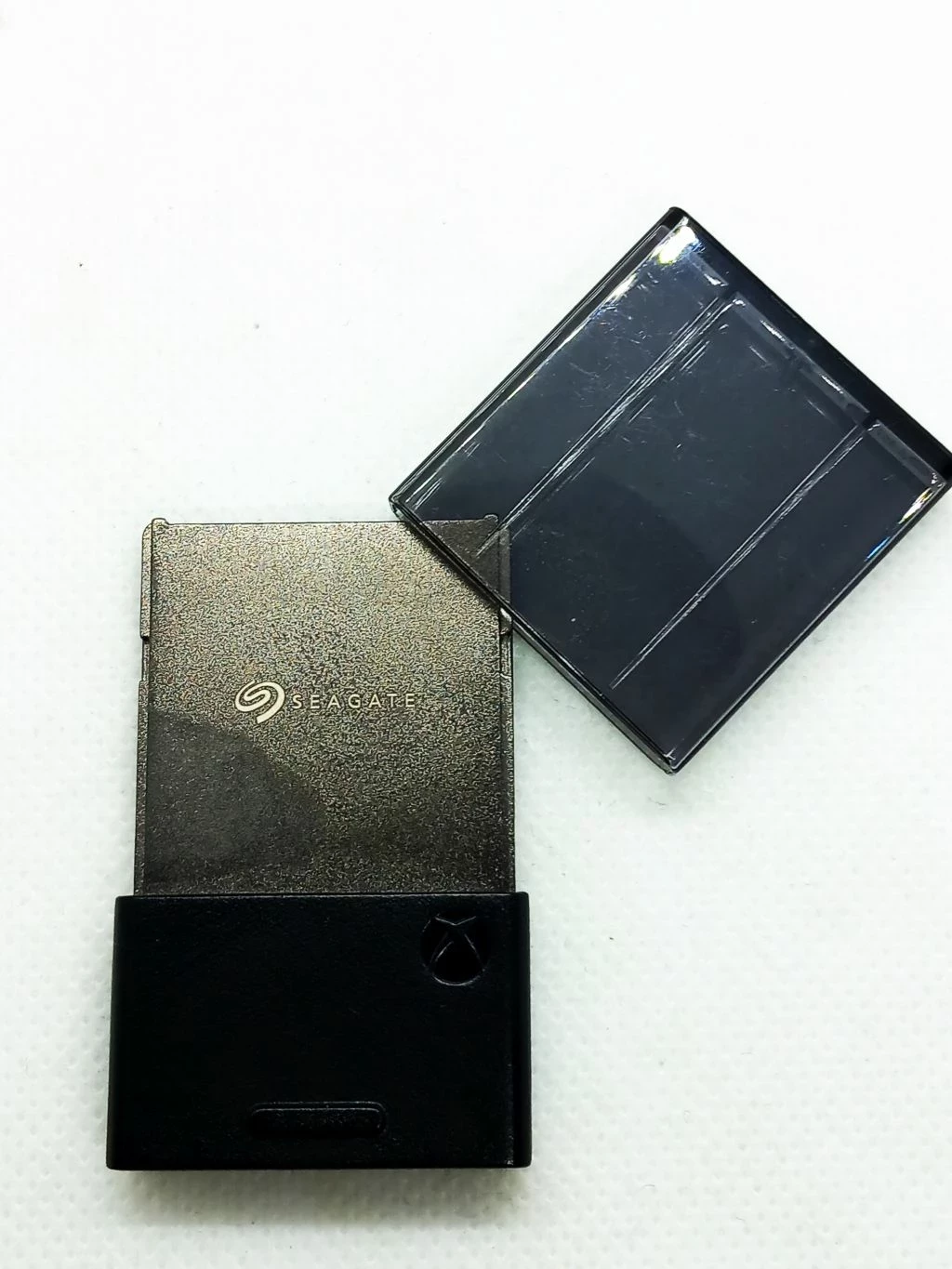 karta-rozszerzen-pamieci-masowej-seagate-do-konsoli-xbox-series-xs-1-tb-s-ean-gtin-8719706023757