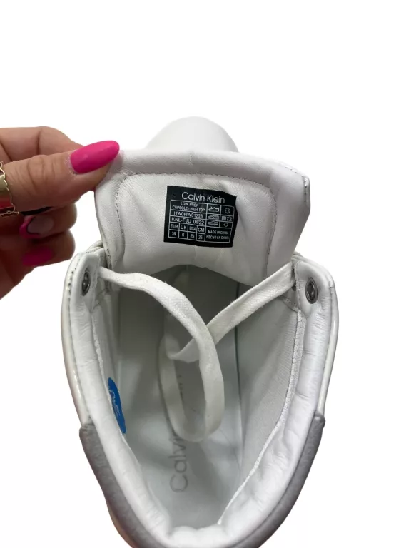 BUTY CALVIN KLEIN BIAŁE POŁYSK HW0HHW01203 / R39