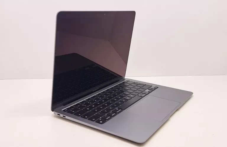 MACBOOK APPLE AIR 13,3 M1 8GB/256GB 2020 KONDYCJA 97% + ZASILACZ