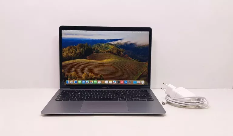 MACBOOK APPLE AIR 13,3 M1 8GB/256GB 2020 KONDYCJA 97% + ZASILACZ