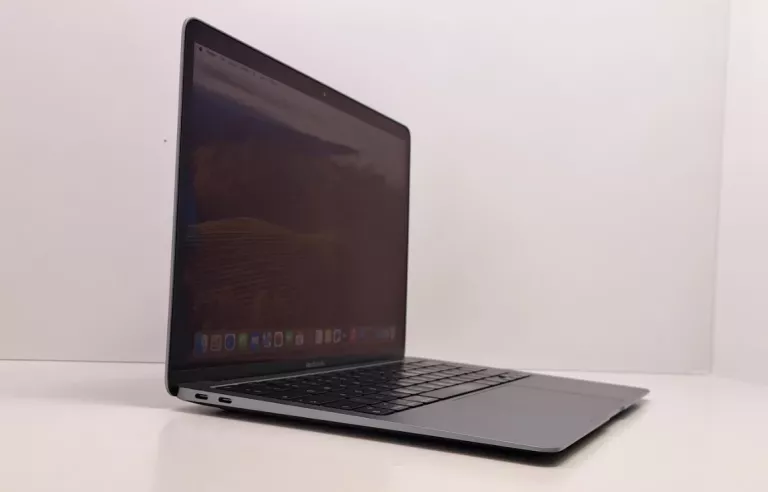 MACBOOK APPLE AIR 13,3 M1 8GB/256GB 2020 KONDYCJA 97% + ZASILACZ