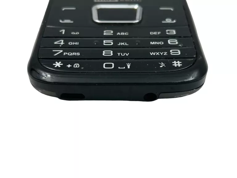 TELEFON MAXCOM MM238 3G