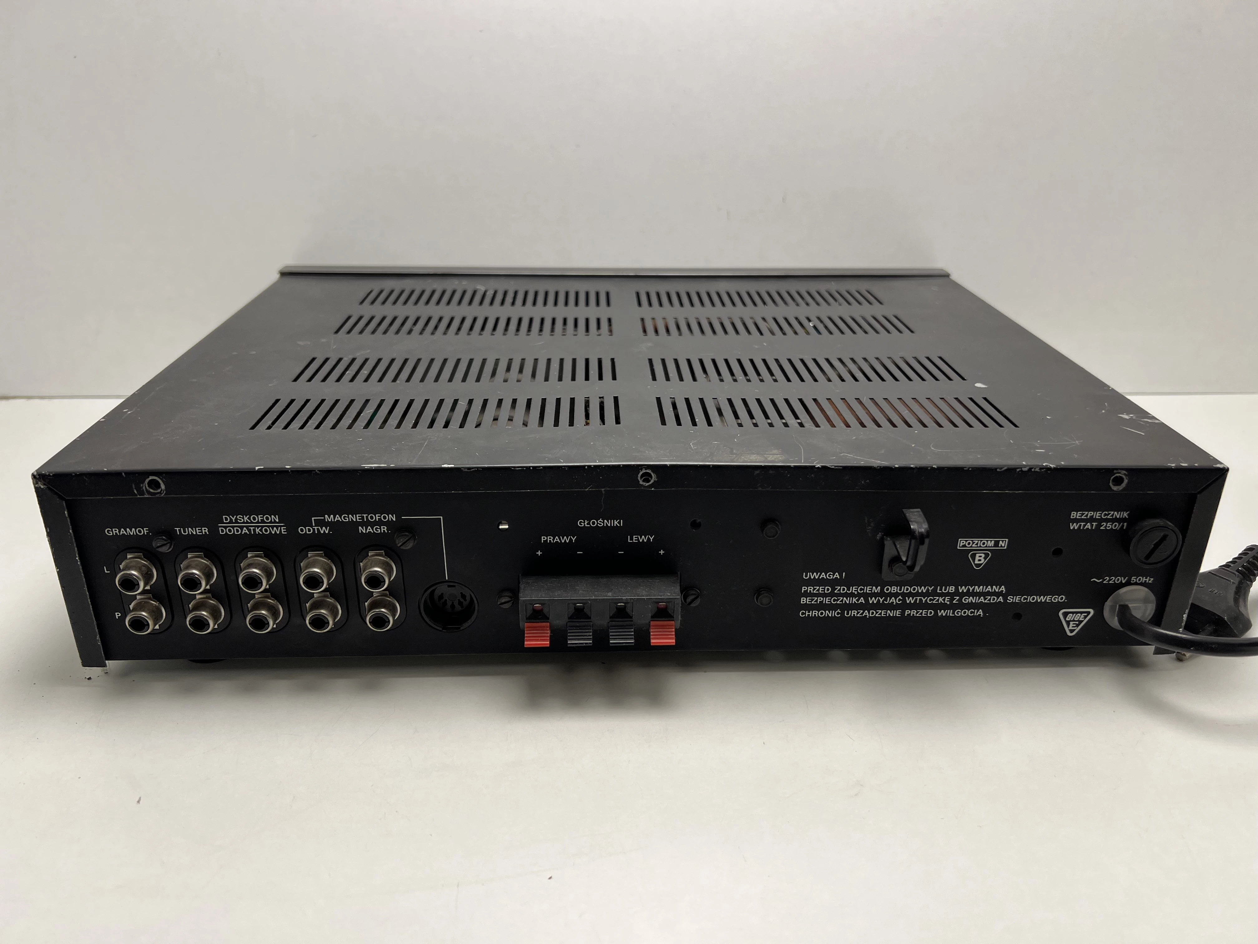 wzmacniacz-stereofoniczny-diora-ws-354-uszkodzony-waga-produktu-500