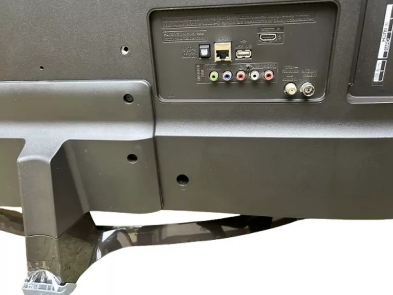 TELEWIZOR LG 43UJ634V UHD OPIS!!!!