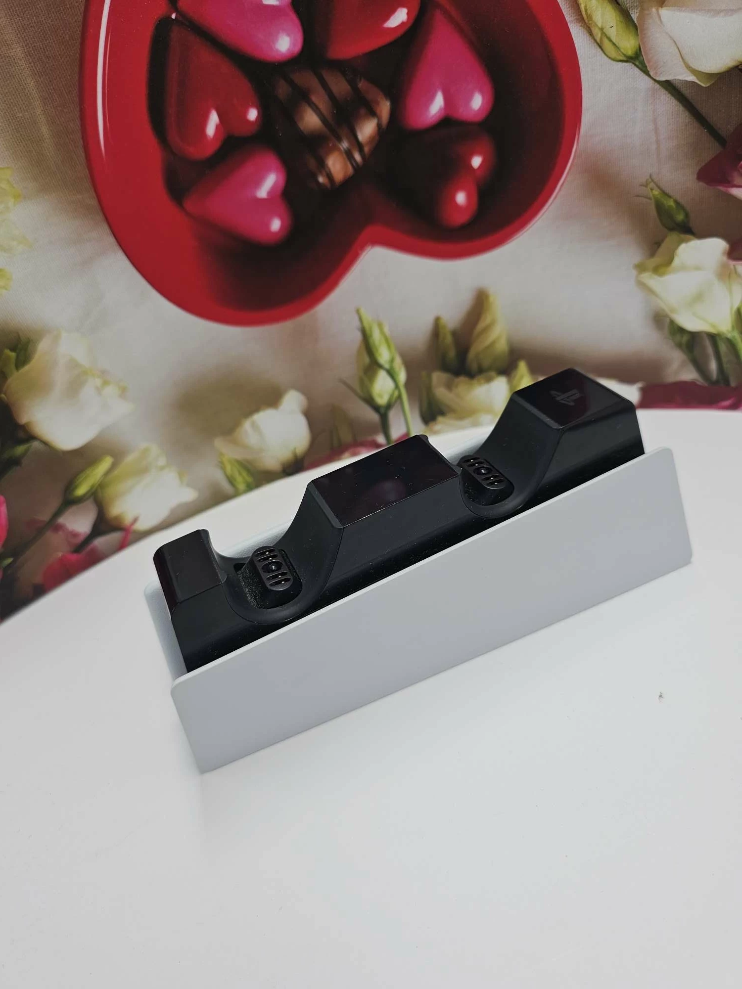 ladowarka-do-padow-ps5-stan-11323-2