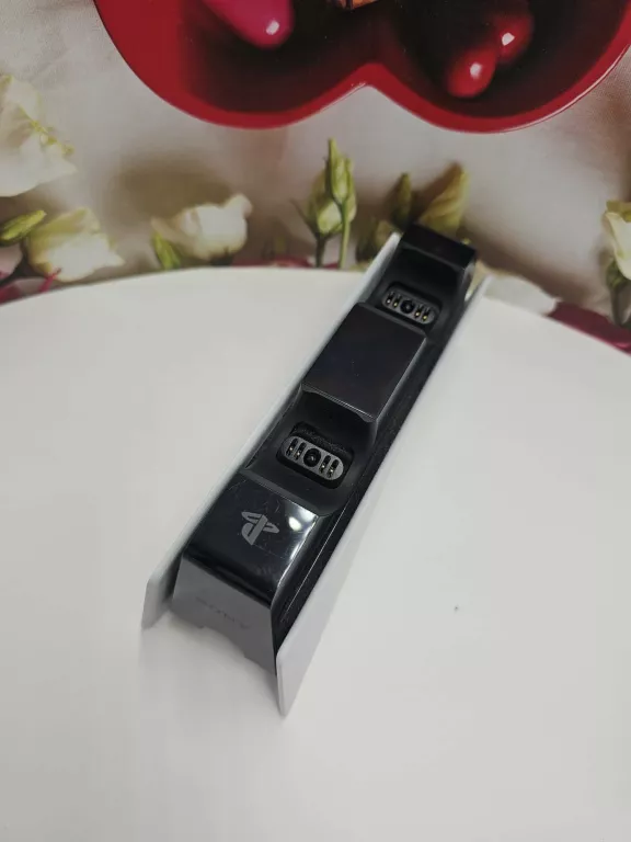 ladowarka-do-padow-ps5-kod-producenta-cfi-zds1