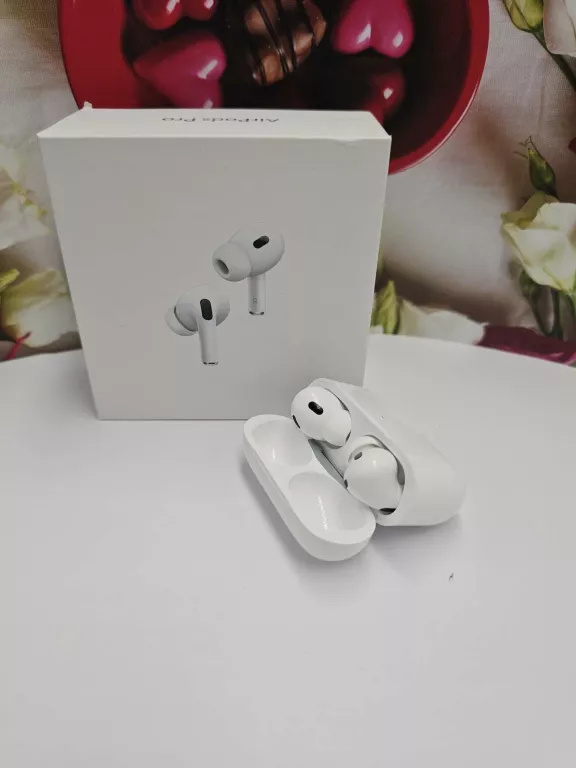 SŁUCHAWKI AIRPODS PRO (2. GENERACJI) ! SUPER STAN !