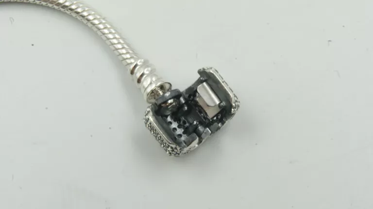 SREBRNA BRANSOLETKA PANDORA WALEC Z CYRKONIAMI 18CM 13,77G NIENOSZONA