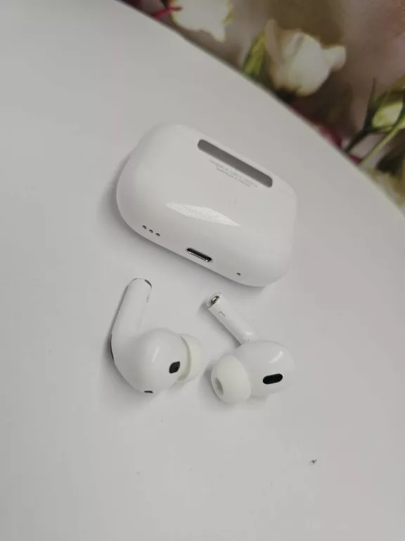 SŁUCHAWKI AIRPODS PRO (2. GENERACJI) ! SUPER STAN !