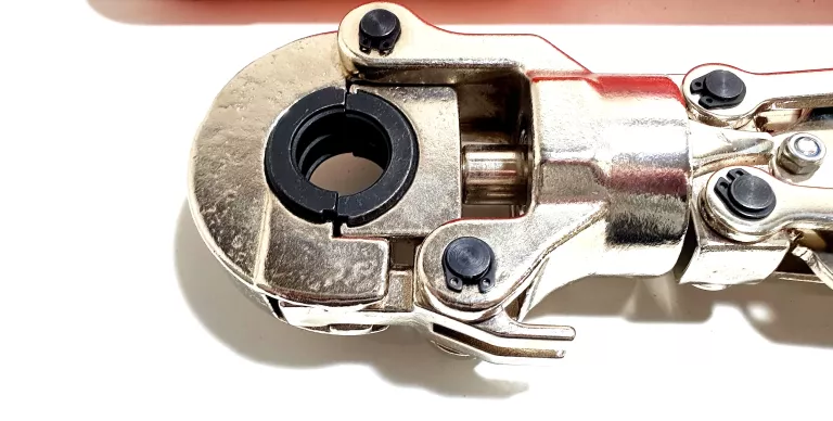ZACISKARKA DO RUR PEX M55910 4 ZACISKI 16/20/25/32MM STAN BARDZO DOBRY