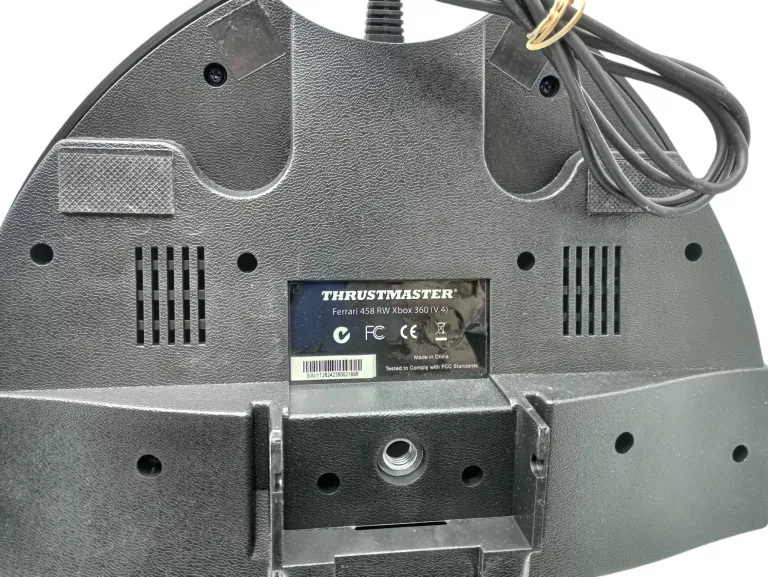 KIEROWNICA + PEDAŁY THRUSTMASTER FERRARI 458