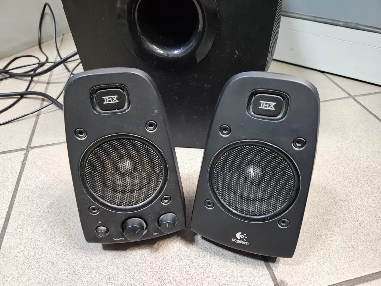 LOGITECH 2.1 Z623 THX SPEAKER SYSTEM