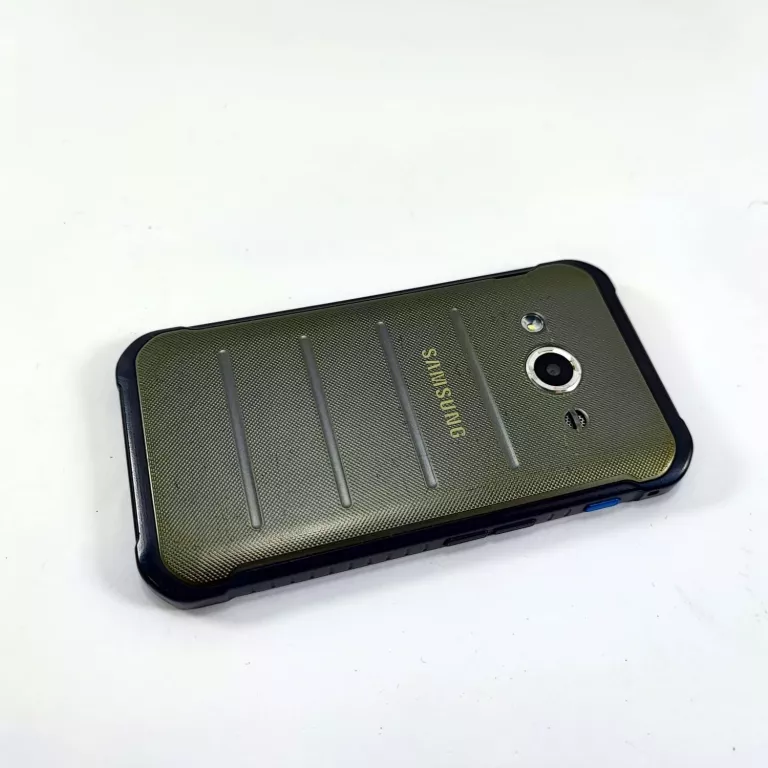SAMSUNG GALAXY XCOVER 3 1,5 GB / 8 GB 4G (LTE) SZARY
