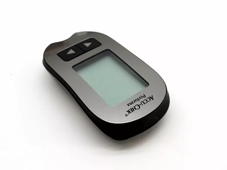 GLUKOMETR ACCU-CHEK PERFORMA POWYSTAWOWY