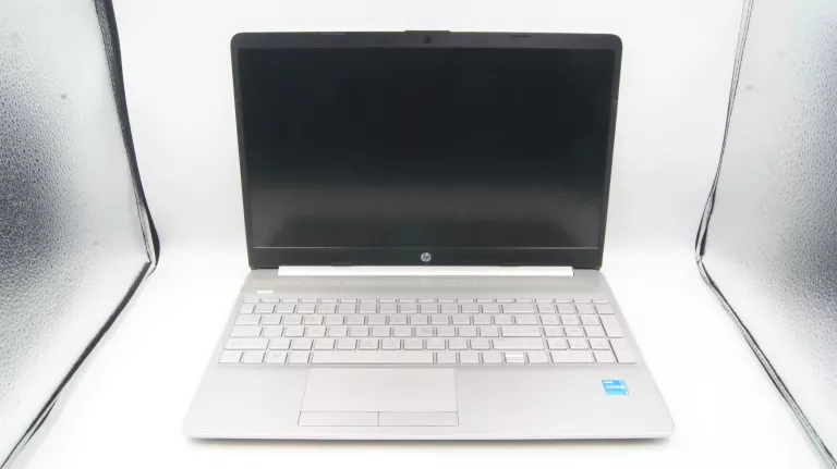 LAPTOP HP 15-DW3002NW I3-1115G4/8GB/250GB SSD/WIN10/INTEL UHD GRAPHICS