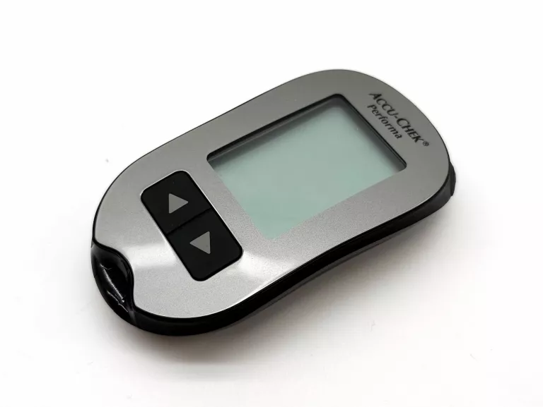 GLUKOMETR ACCU-CHEK PERFORMA POWYSTAWOWY