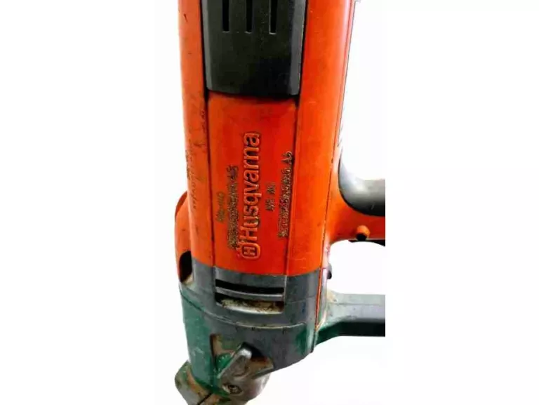 WIERTNICA HUSQVARNA DM 230