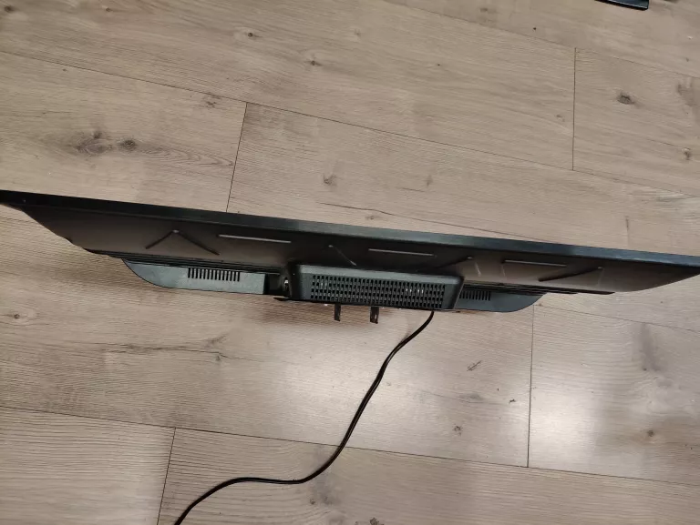 TELEWIZOR TCL 32S615 + PILOT