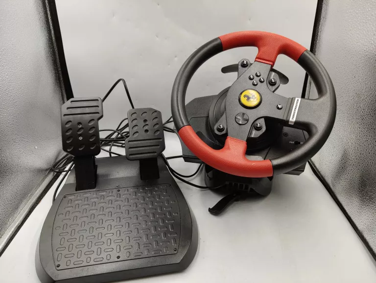 KIEROWNICA THRUSTMASTER FERRARI EDITION T150 (PS3, PS4)