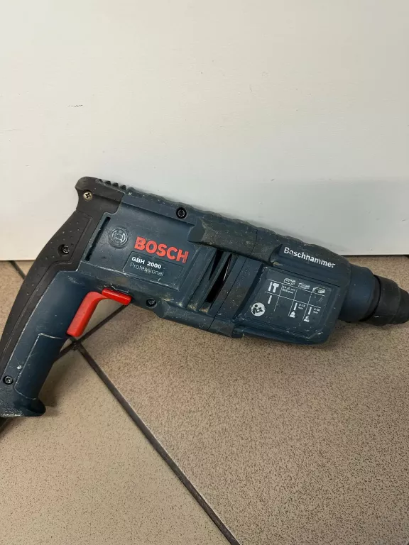 MŁOTOWIERTARKA BOSCH GBH 2000 PROFESSIONAL/ NIE WŁACZA SIĘ !