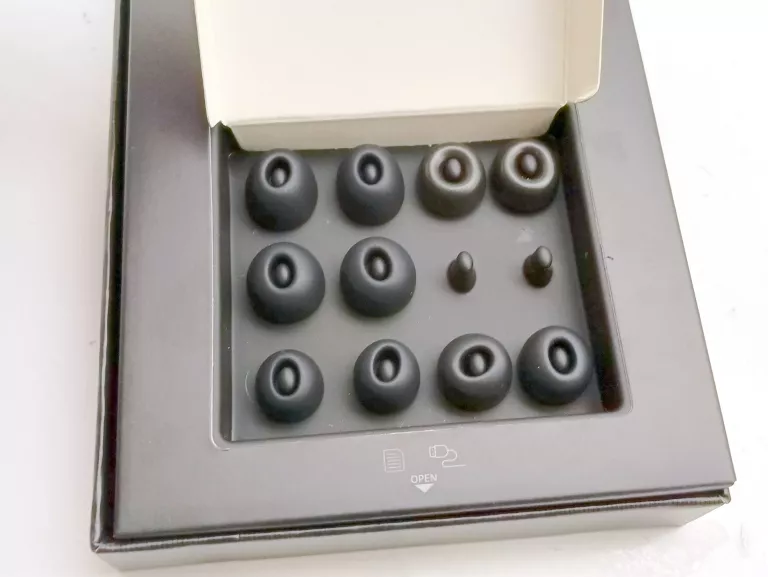 SŁUCHAWKI XIAOMI MI TRUE WIRELESS EARPHONES 2 PRO PUDEŁKO