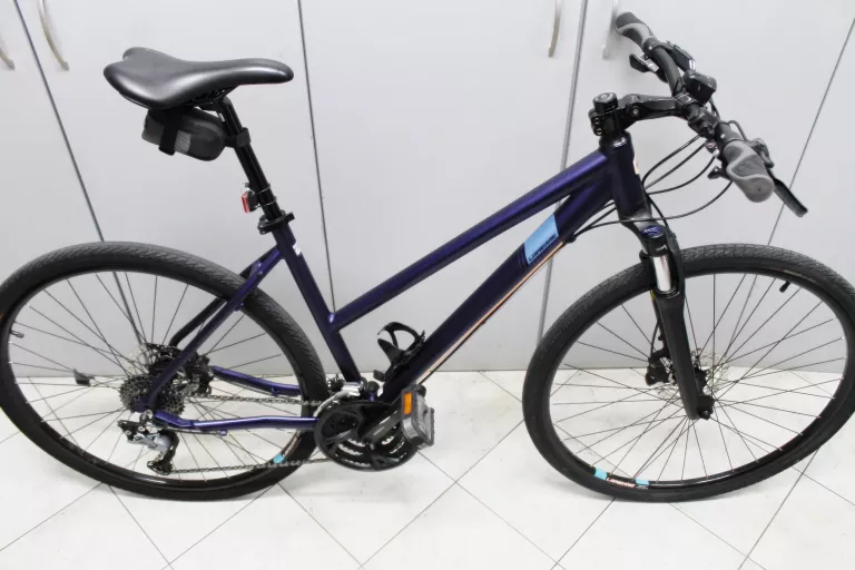 ROWER LAPIERRE CROSS 300 W RAMA 19" KOŁA 28" STAN BDB