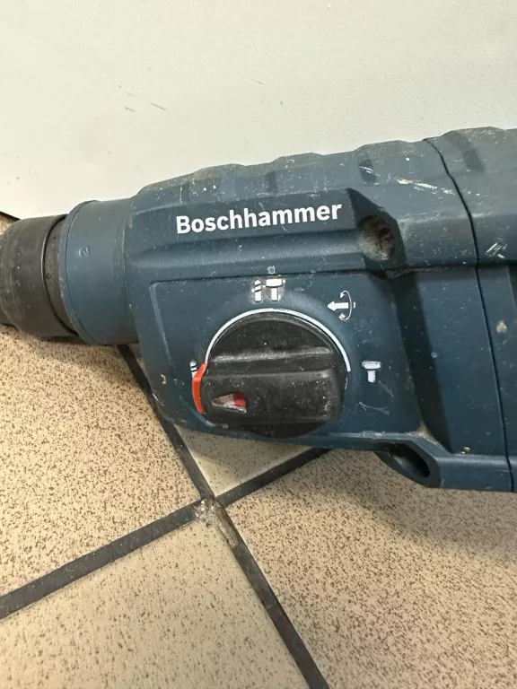 MŁOTOWIERTARKA BOSCH GBH 2000 PROFESSIONAL/ NIE WŁACZA SIĘ !
