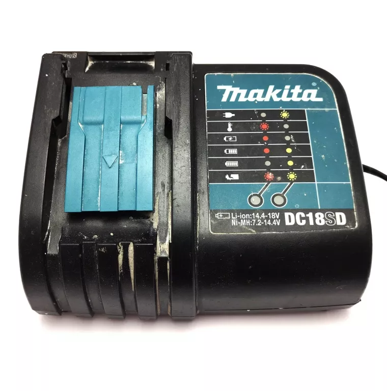 RADIO MAKITA DMR 108 / BATERIA / ŁADOWARKA