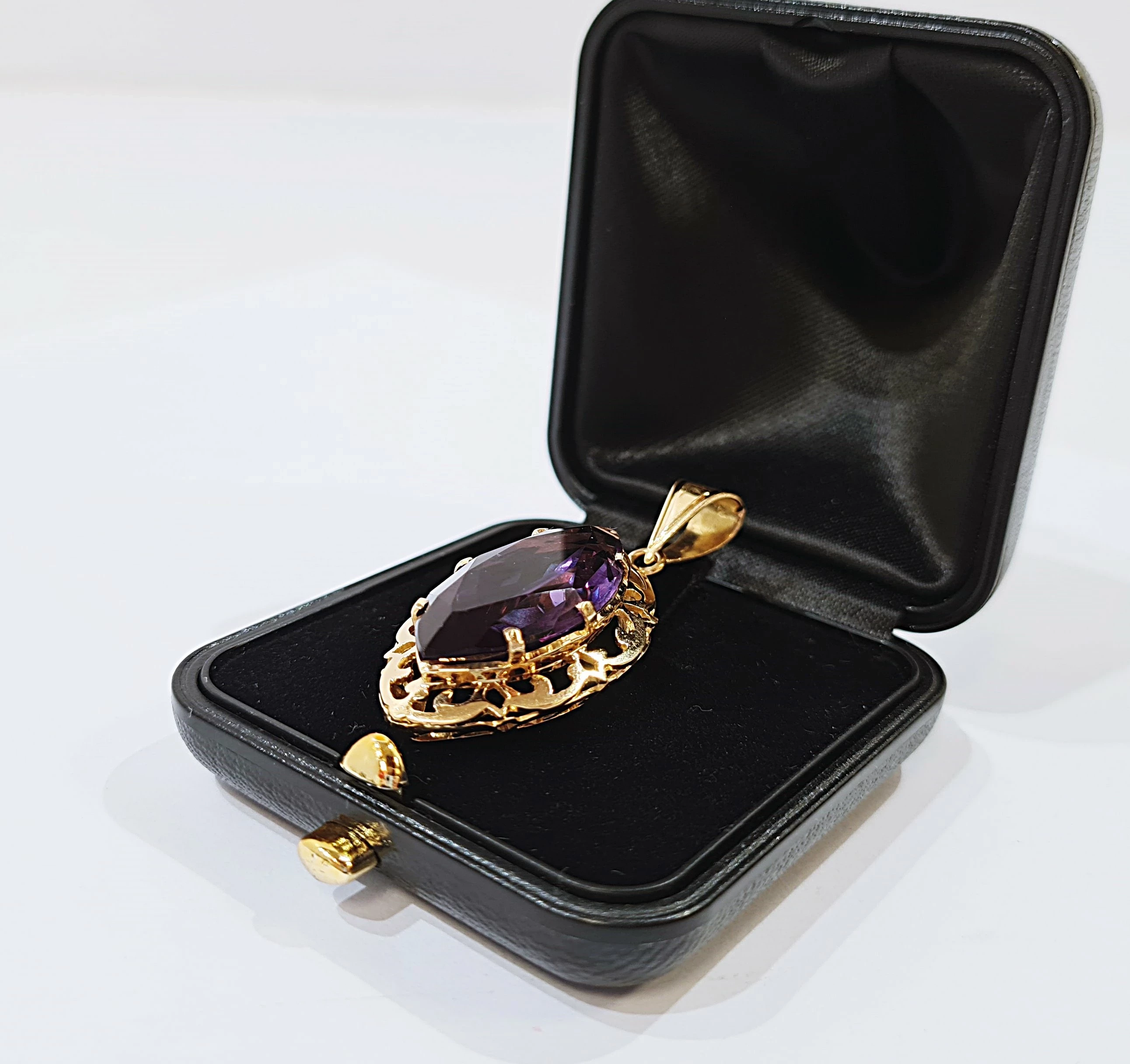 zlota-zawieszka-wisiorek-z-ametystem-pr585-86g-14k-product-id-0652a5fc-5d5a-4149-99c8-fe243935ce74