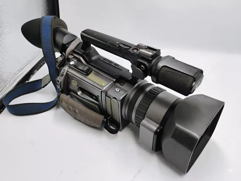 KAMERA SONY DCR-VX2100E (OPIS)