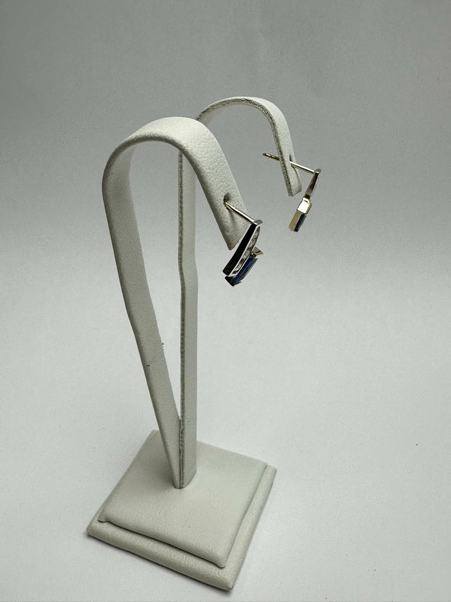 piekne-zlote-kolczyki-rodzaj-2205-16